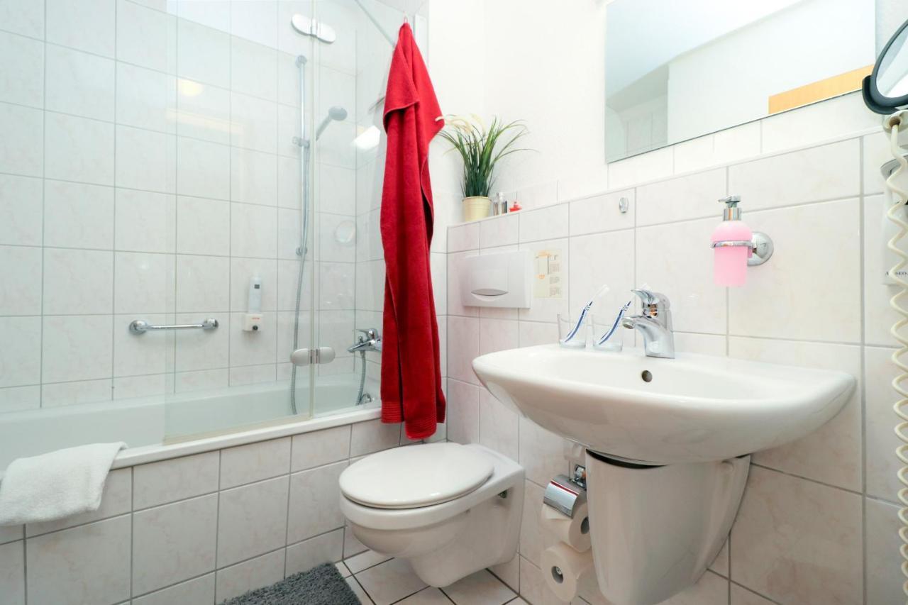 Hotel Ferienzimmeranlage Deutsches Haus Deutsches Haus App 29 Wustrow  Exteriér fotografie